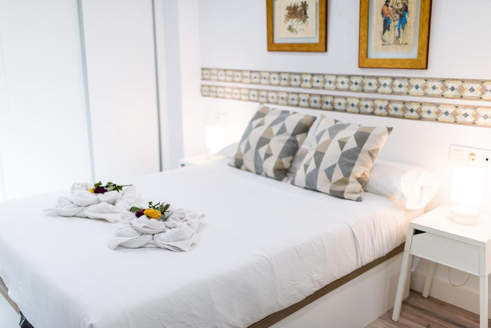 Oasis Centro De Granada Apartment Екстериор снимка