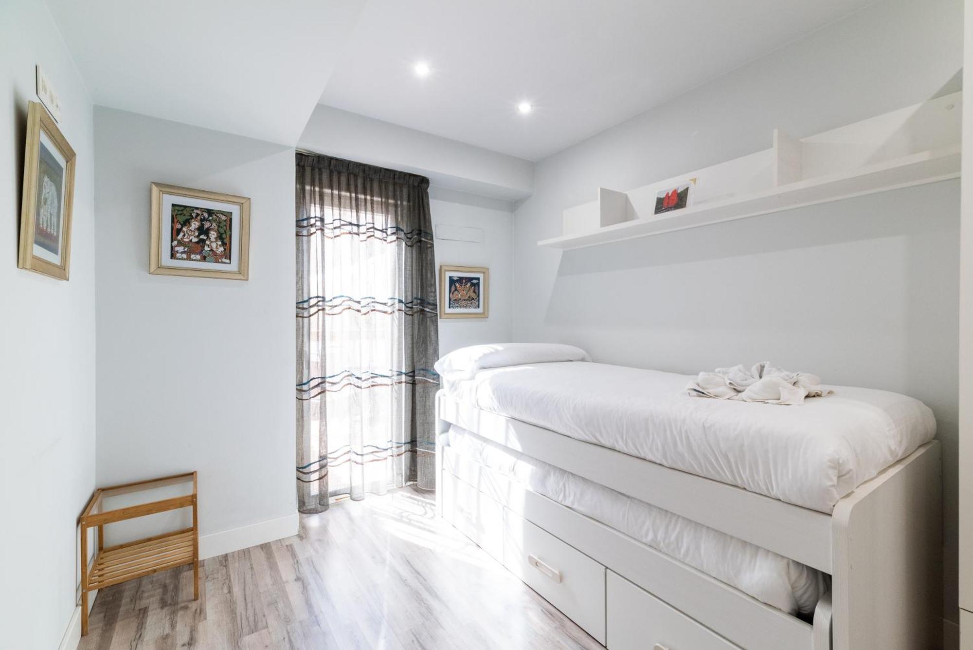 Oasis Centro De Granada Apartment Екстериор снимка