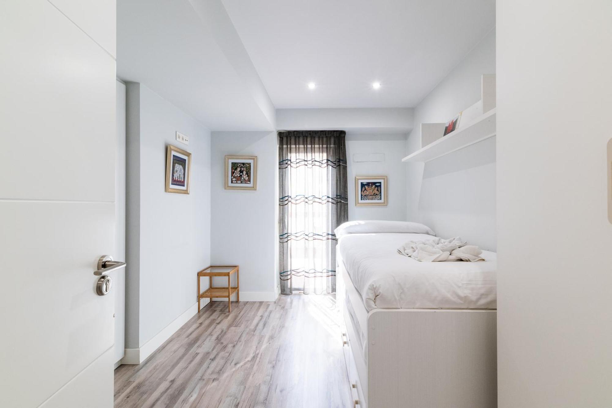 Oasis Centro De Granada Apartment Екстериор снимка